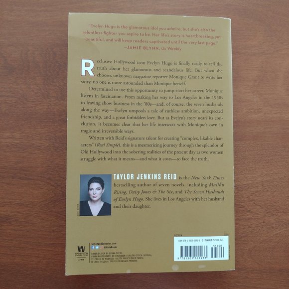 Book:  The Seven Husbands of Evelyn Hugo - Picture 2 of 3